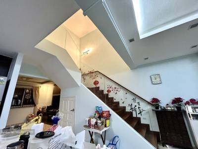 Blk 429 Hougang Avenue 6