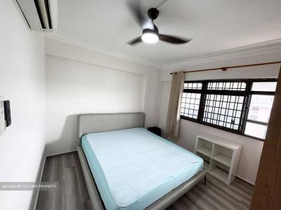 Blk 787B Woodlands Crescent