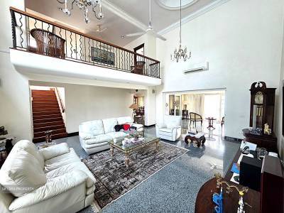 Seletar Hills Estate