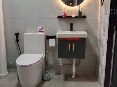 Room for Rent - Woodlands