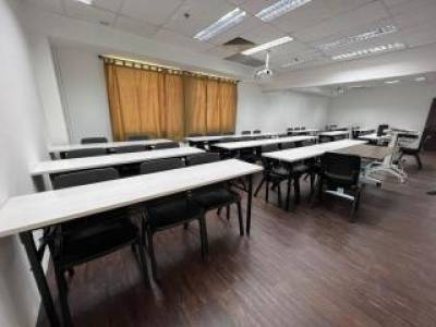 Classrooms &amp; Seminar Room Rental by the Hour, Singapore