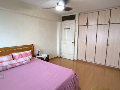 Blk 220 Lorong 8 Toa Payoh
